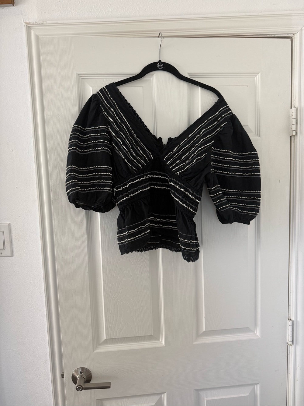 Sea New York Black Puff-Sleeve V-Neck Top with White Trim